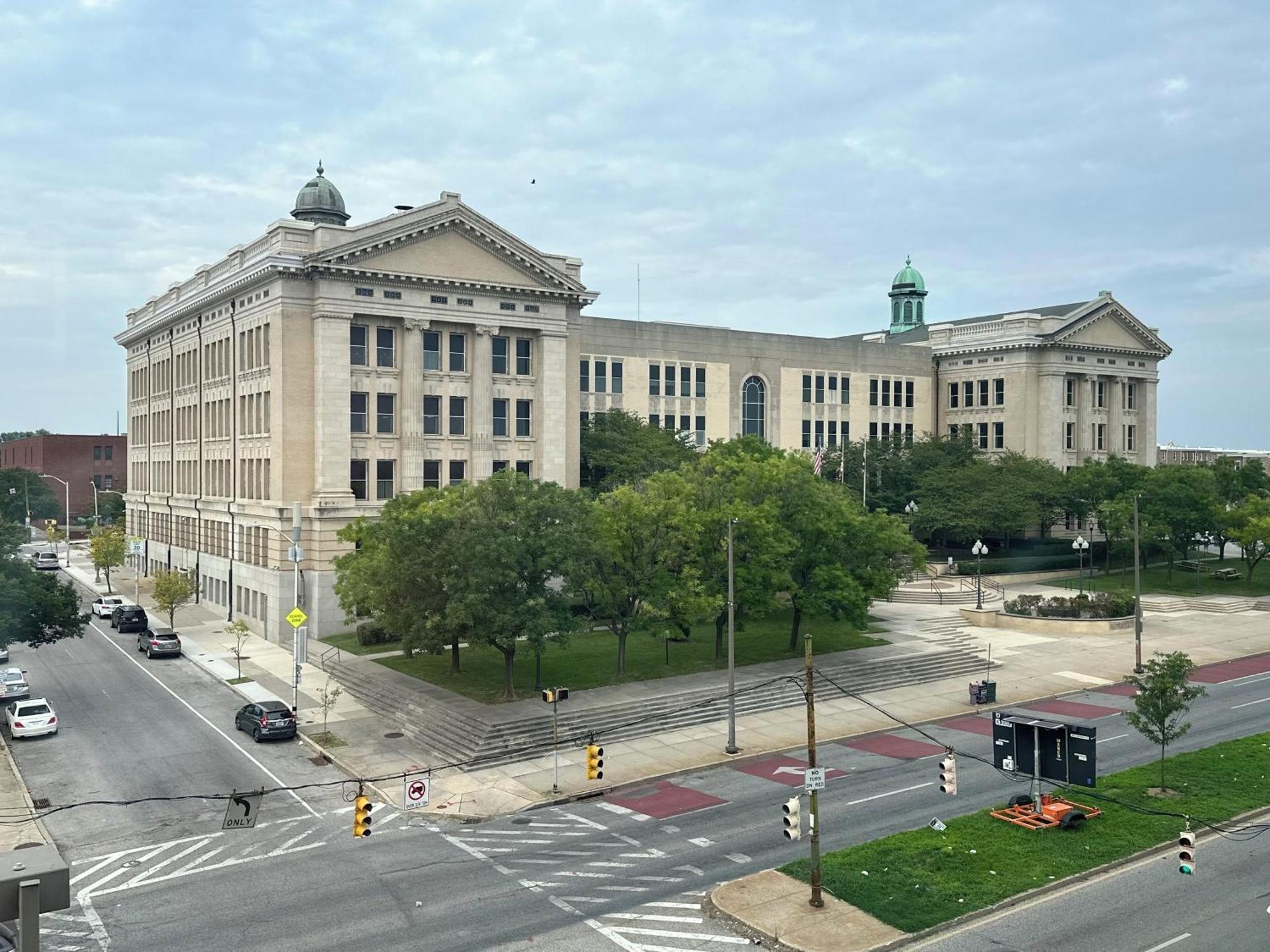 Huge Downtown Baltimore Home With Parking Exterior photo