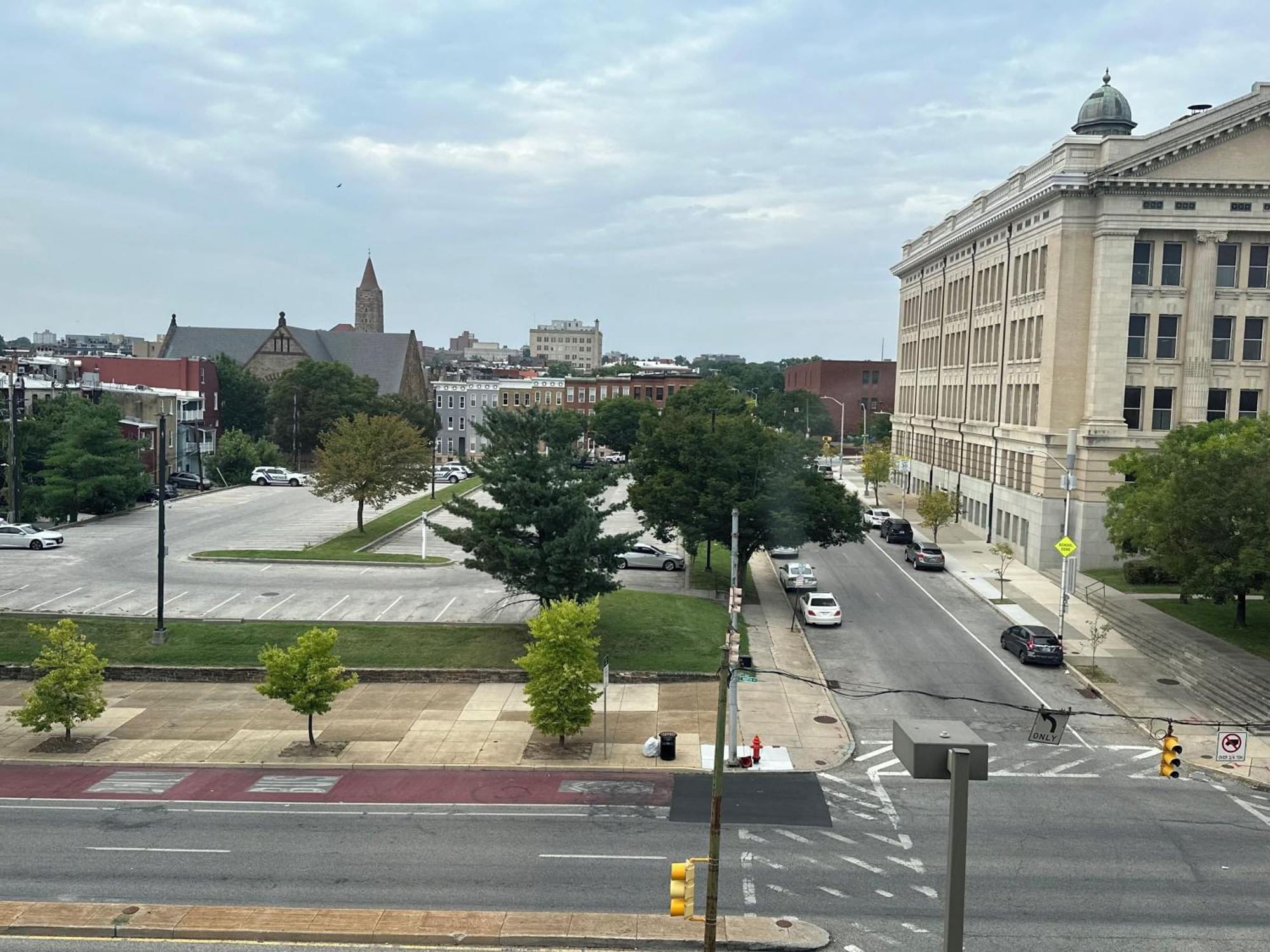 Huge Downtown Baltimore Home With Parking Exterior photo